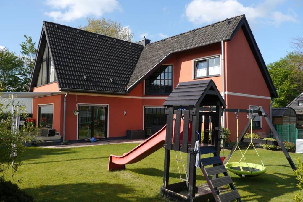 Ferienwohnung Haus Ruhrgebiet Mülheim an der Ruhr Exterior foto